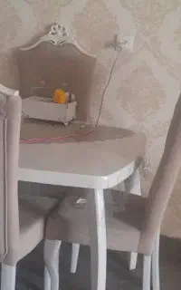 میز غذاخوری
