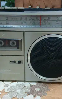 رادیو ضبط آیوا وسونی اصلی سالم ودر حدود نو