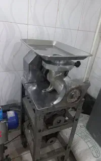 چرخ گوشت و پلو پز و موتور برق