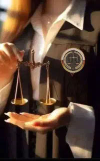 وکیل پایه یک دادگستری و مشاور حقوقی تخصصی