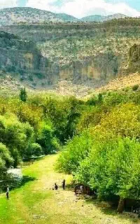 کرمانشاه سرزمین آبشارها و چشمه ها و کوهها