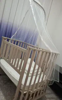 تخت نوزادی