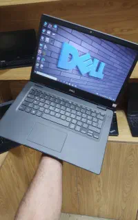 لپ تاپDell 3400 i3نسل۸ رم۸/هارد256ssd/اسلیم