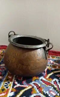 دیگچه مسی قدیمی