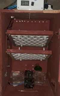 دستگاه جوجه کشی ۸۴تایی