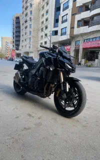 کاوازاکی Z1000 اصلی