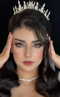 جشنواره میکاپ وشینیون حرفه ای در یک سالن حرفه ای
