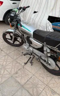 موتورسیکلت ۲۰۰ احسان