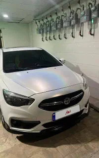 شاهین توربو سانروفدار ۴۰۲