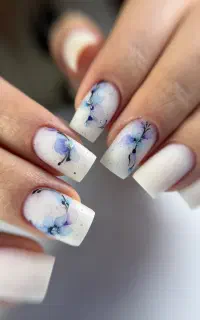 آموزش کاشت ناخن