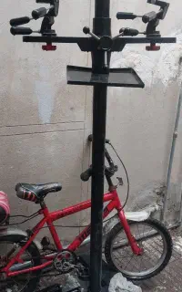 پایه دوربین کاملا سالم