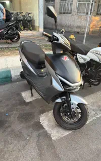 لاکی برقی در حد صفر sym