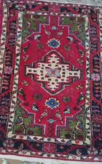 فرش دست باف تویسرکان