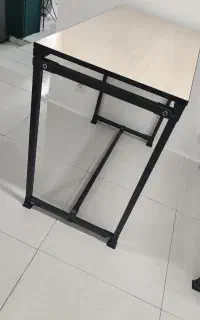 میز ناخن