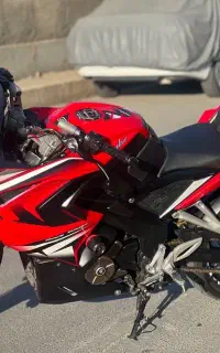 ار اس ۲۰۰rs200