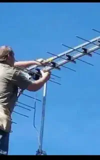 تنظیم و نصب شبکه های تلویزیونی ایرانی در اصفهان