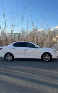 اجاره خودرو دنا پلاس دنده ای