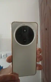 گوشی شیامی پوکوc75 تمیز