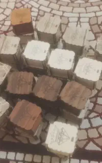 جعبه و انگشتر