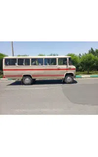 منی بوس دربستی
