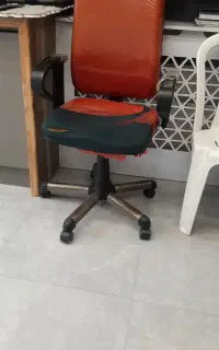 صندلی چرخدار
