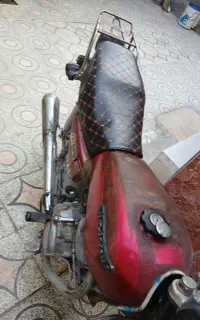 موتورسیجی ۱۲۵