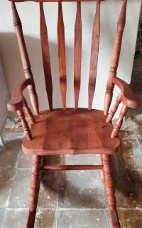 صندلی راک مادربزرگ ماهاگونی