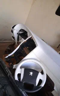 چرم کوبی و بازسازی داشبورد