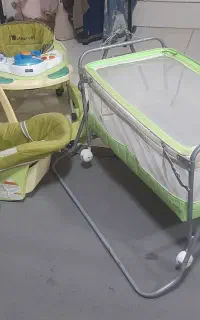 گهواره و روروعک و کریر