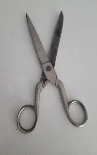 قیچی خیاطی ایتالیایی