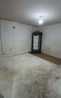 حیاط دربست 52متر مربع