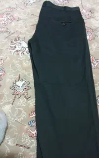شلوار مشکی اصلا استفاده نشده
