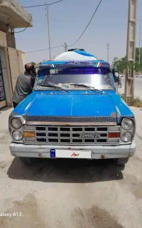 وانت نیسان آبی مدل ۸۰