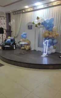 بادکنک‌آرایی