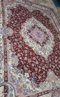 روفرشی مخمل 12 متری زرکدار نو