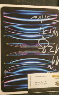 I pad pro 2022 128gb m2l