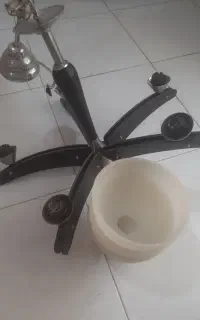 لوستر چوبی ۵ شاخه قدیمی و سه عدد حباب