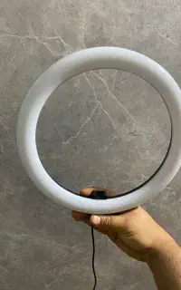 رینگ لایت در حد نو سالم