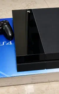 Play station4 fat (ps4)-پی اس فور ۵۰۰ گیگ با جعبه