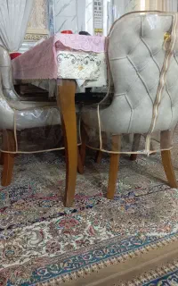 میز ناهار خوری شش نفره بفروش میرسد نو