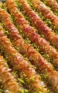 پخش عمده و خرده باقلوا و آگهی
