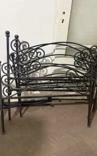 دو عدد تخت یک نفره فرفورژه