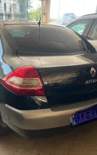 مگان مشکی اتومات ۲۰۰۰ ی لکه رنگ مدل ۱۳۹۰