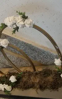 استند تزئینی حلقه گل برای شب یلدا یا هفت سین یا..