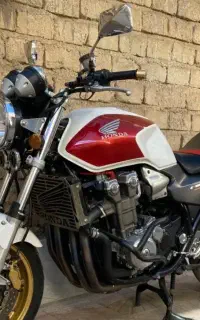 Cb 1300