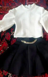 بلوز و دامن