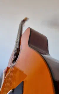 گیتار یاماها سی ۷۰