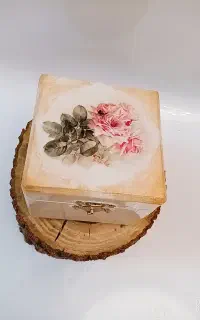 جعبه چوبی