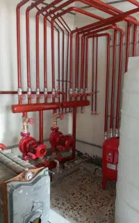 لوله کشی و تعمیرات موتور خانه