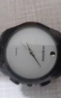 دو عدد ساعت برای فروش